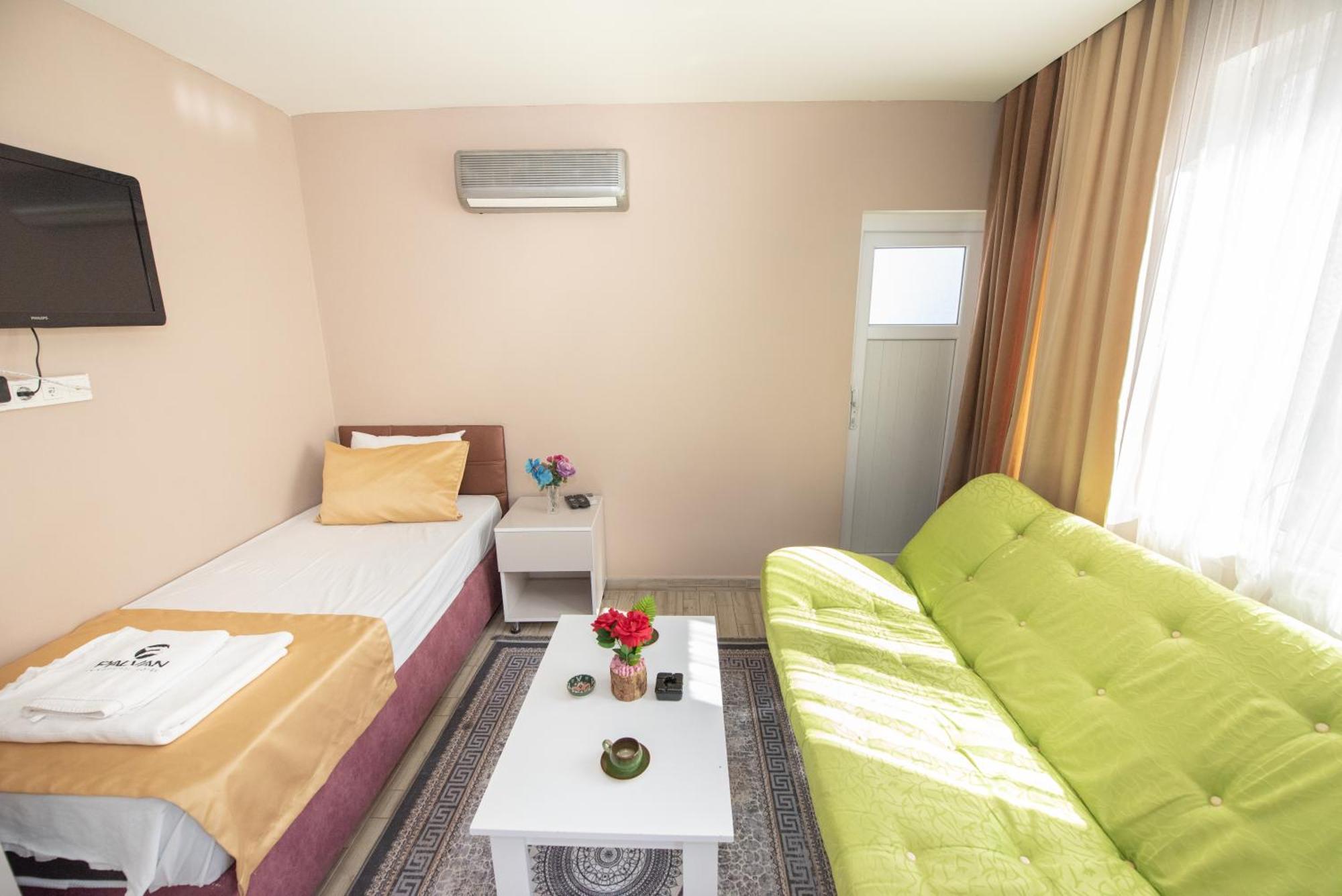 Palvan Hotel อันตัลยา ภายนอก รูปภาพ